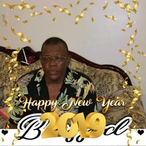 Meet your Posher, Lorraine